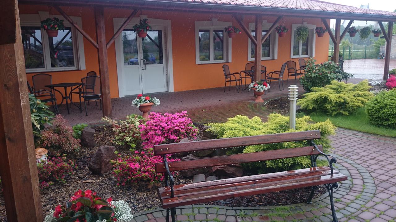 Zajazd Gielarek Grebow Exterior foto